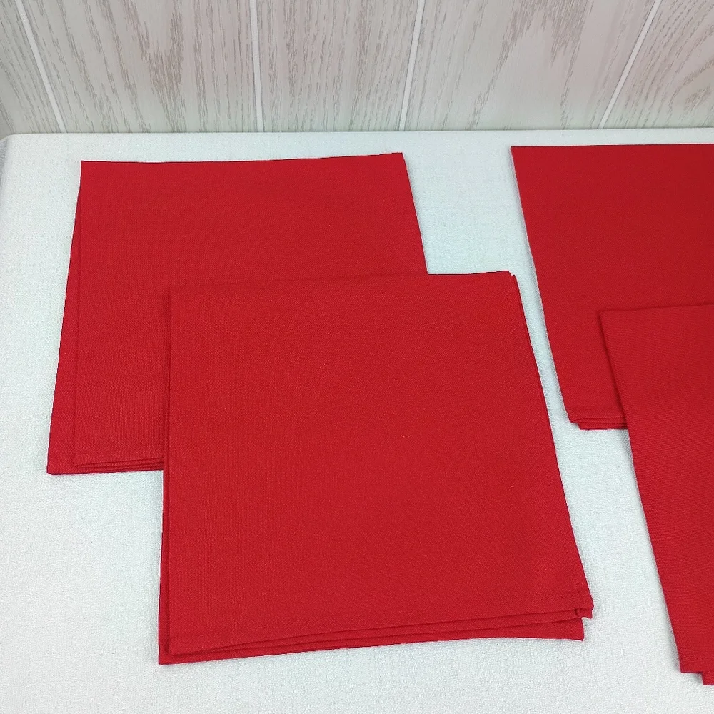 Vintage bright red set of 4 fabric cloth napkins holiday dinner setting USA